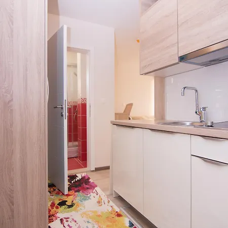 Vip - Kolonija Appartement